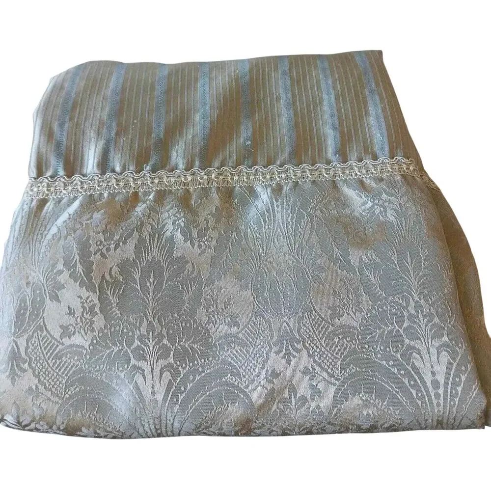 Baroque Satin Throw Blanket 55